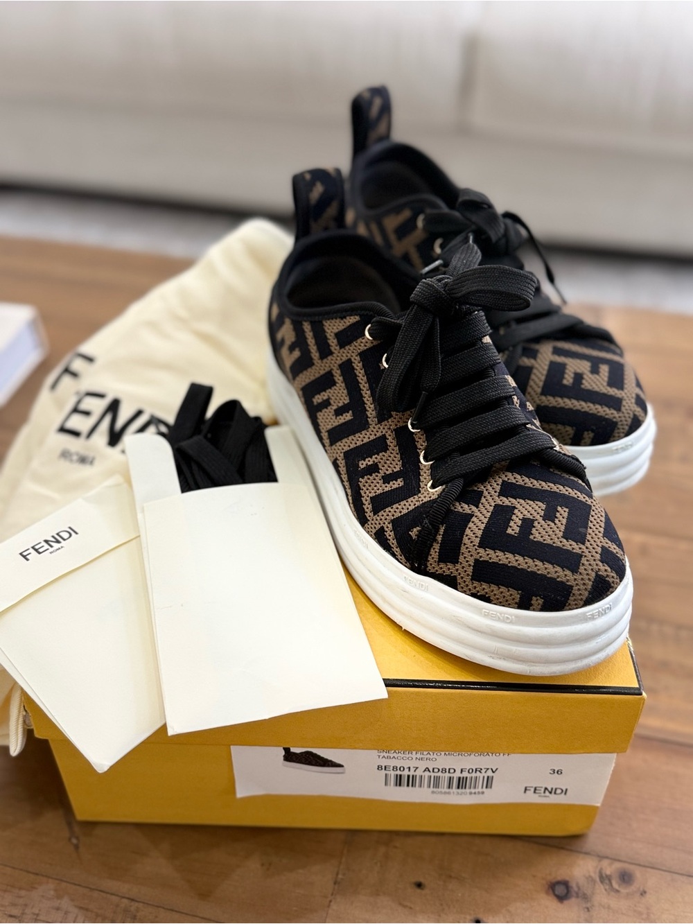 Fendi Black & Brown FF microforato tabacco nero